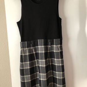 THEORY Gray Wool Plaid Attached Waist Stretch Top Belt Loops Dress Size 8